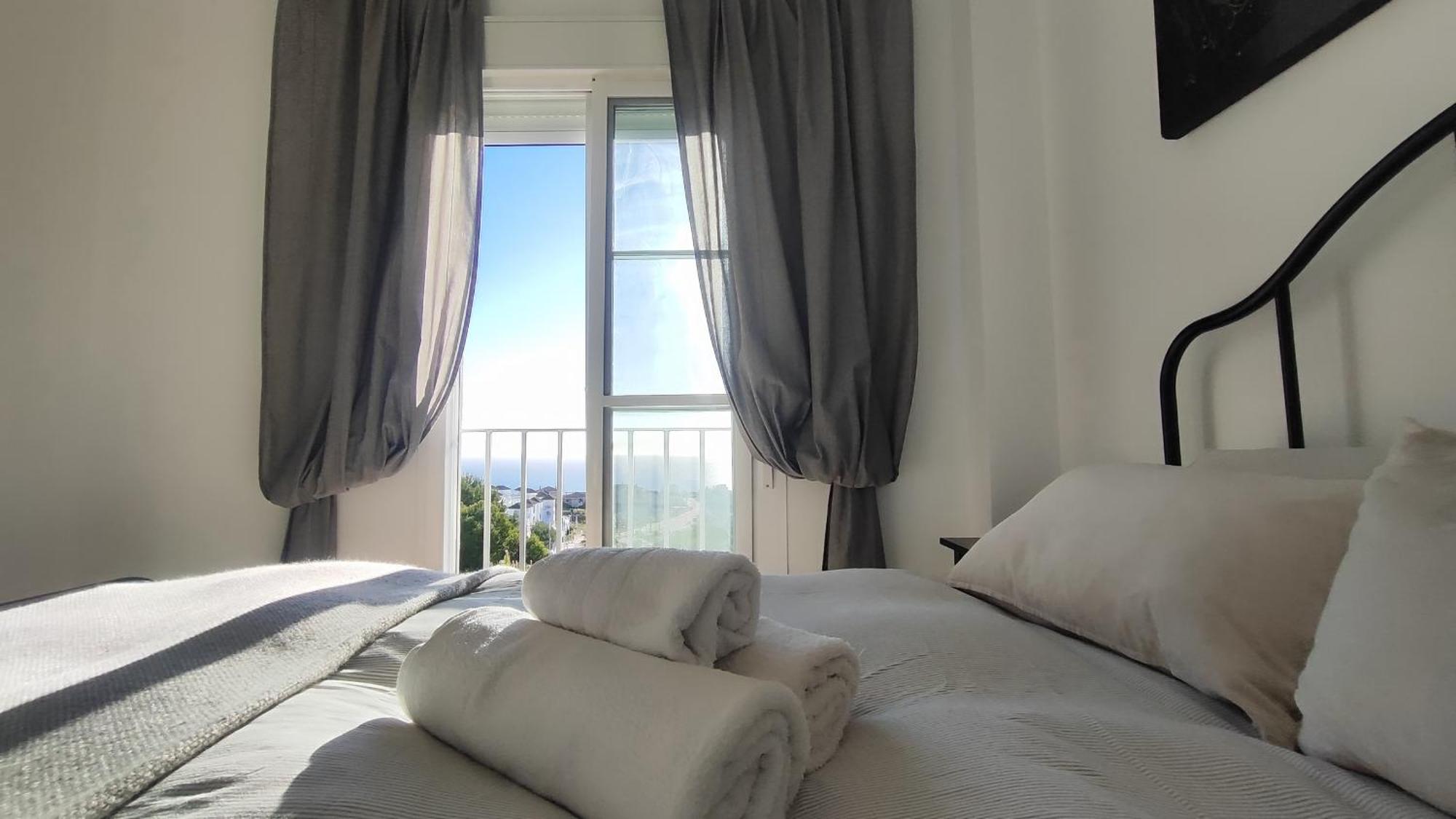 Atico Familiar Vistas Al Mar Apartment Manilva Exterior photo