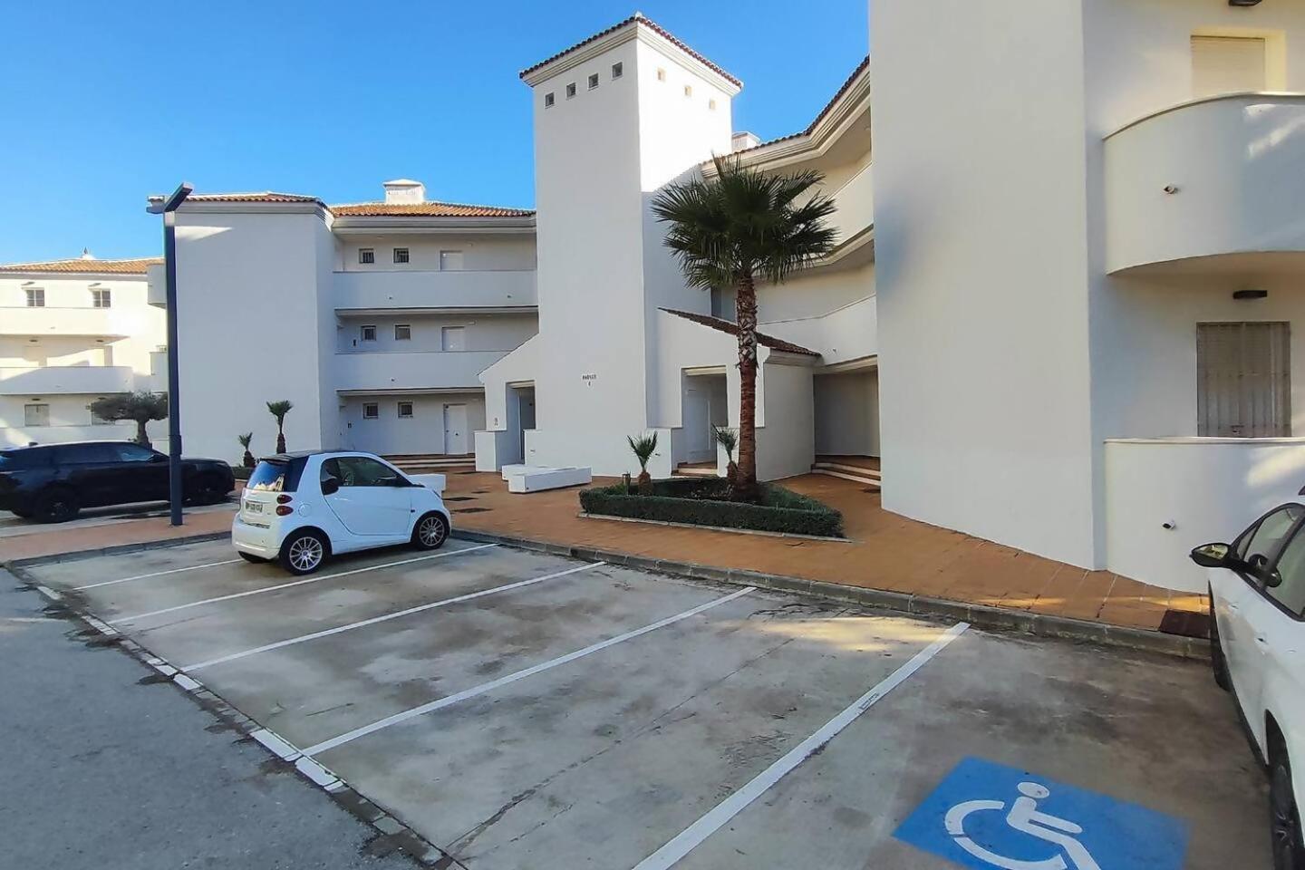 Atico Familiar Vistas Al Mar Apartment Manilva Exterior photo