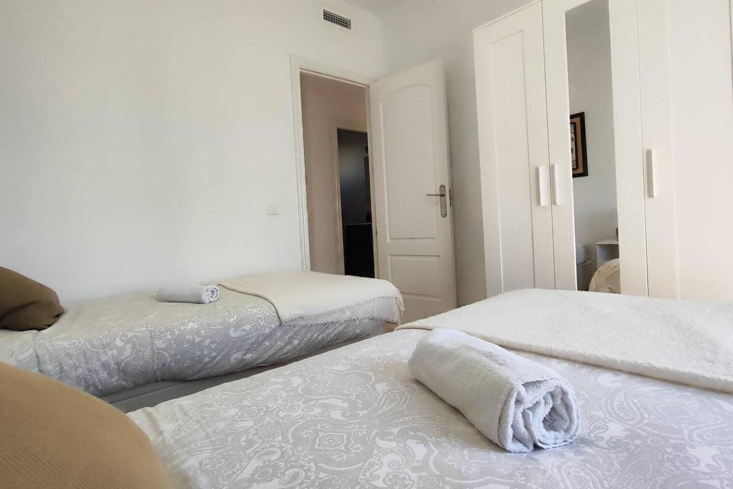 Atico Familiar Vistas Al Mar Apartment Manilva Exterior photo